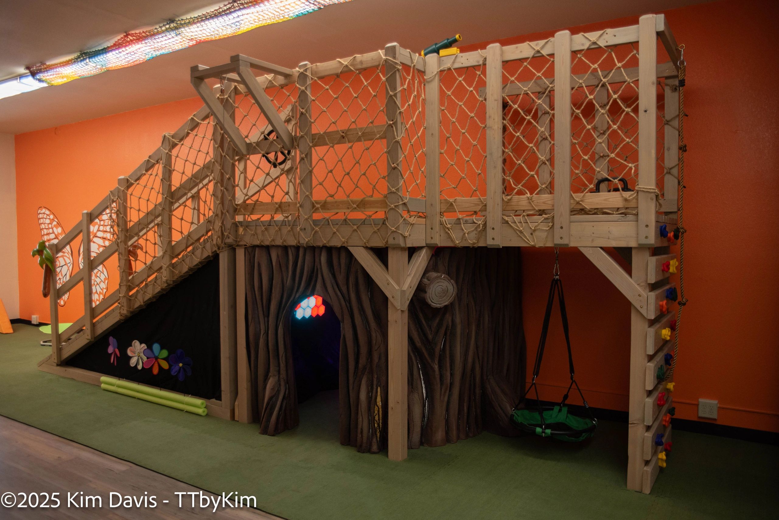 Indoor sensory play facility